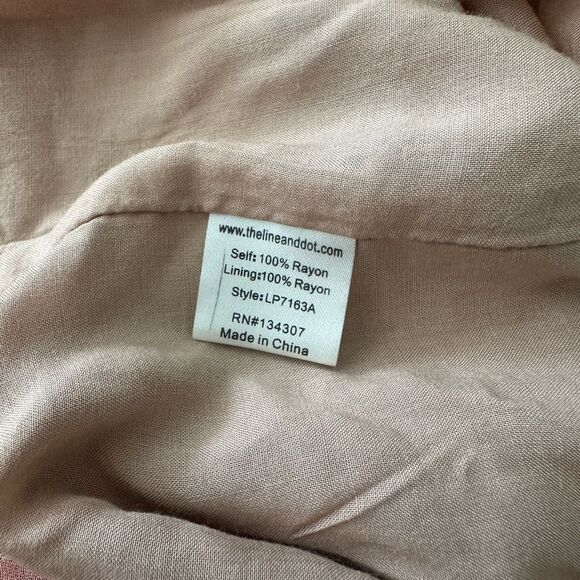 Line & Dot Reality Bites Romper Floral Large - Picture 4 of 4